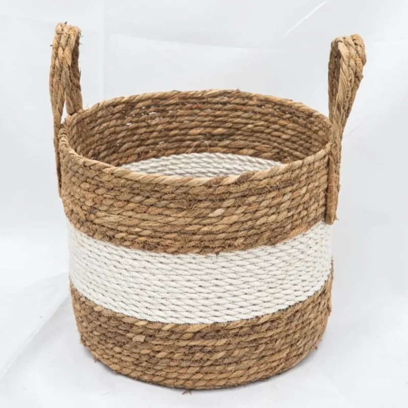Zero Waste Christmas Wrapping Ideas Using Natural Materials